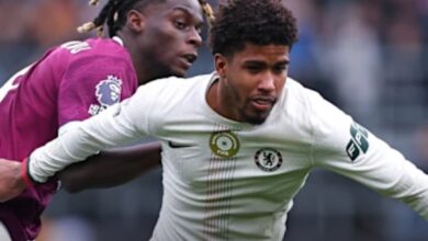 “He Looks Like a Starter” – Joe Cole Hails Chelsea Squad Depth After Santos Shines Against Burnley