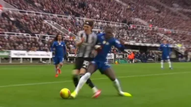 “I Can’t Believe It Wasn’t Given!” — Eddie Howe Blasts Ref as Chelsea Snatch Dramatic 2-2 Draw at St James’ Park