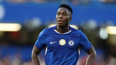 Chelsea Midfield Injury Update: Dario Essugo Setback as Maresca Confirms Midfield Options Ahead of Leeds Clash